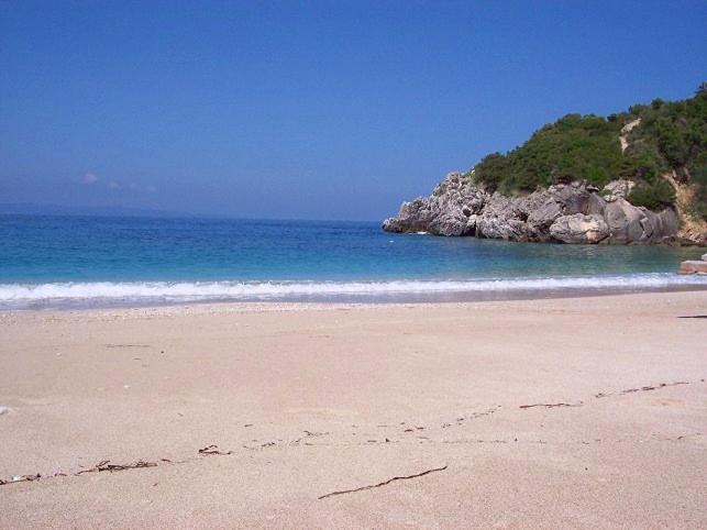 Theros Blu Sarakiniko (Epirus) Εξωτερικό φωτογραφία